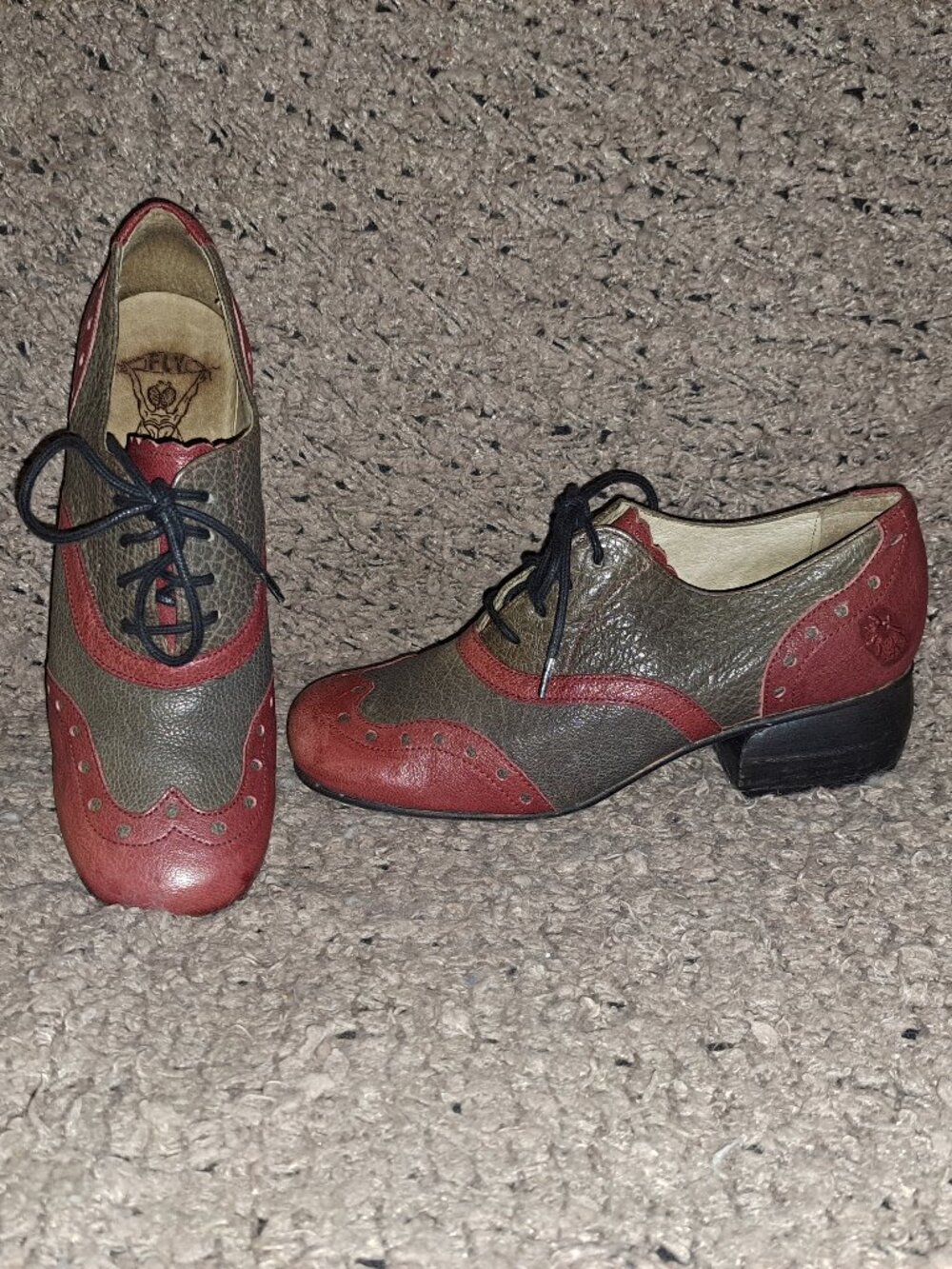 FLY LONDON-Wingtip Brogue Heeled Oxford-Dk Gray/Burgundy Leather-Sz 37-Excellent